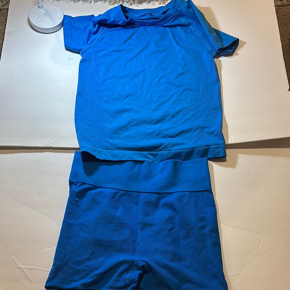 SHEIN BLUE GYM SET